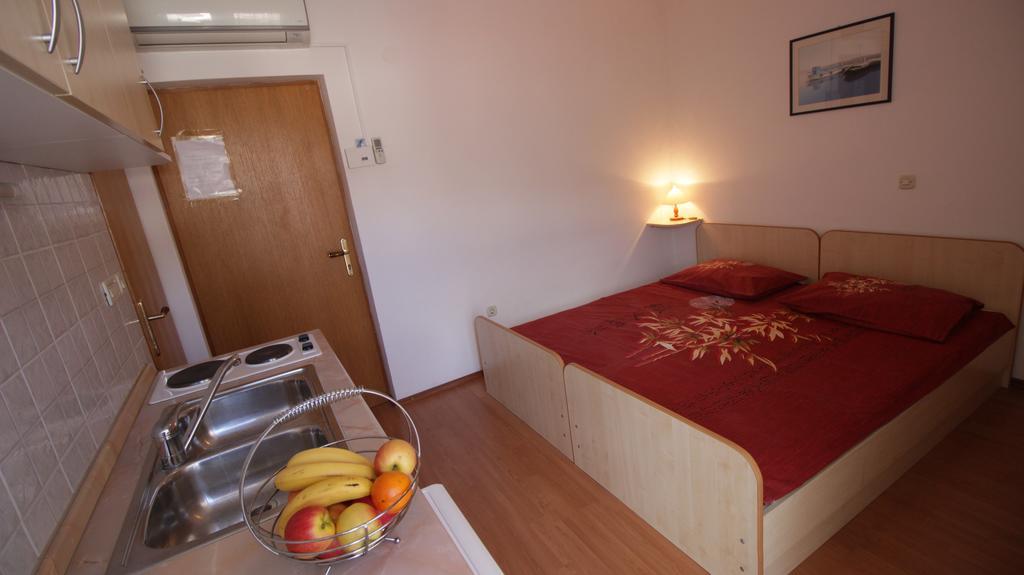 Apartments Ivka Omiš Pokoj fotografie