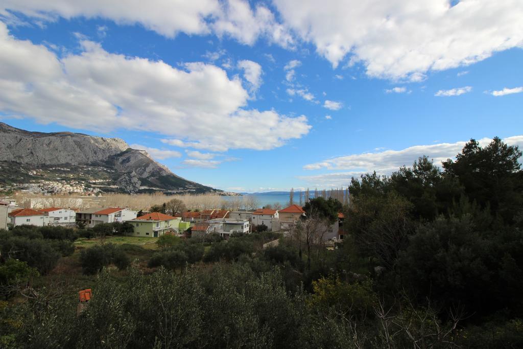 Apartments Ivka Omiš Exteriér fotografie
