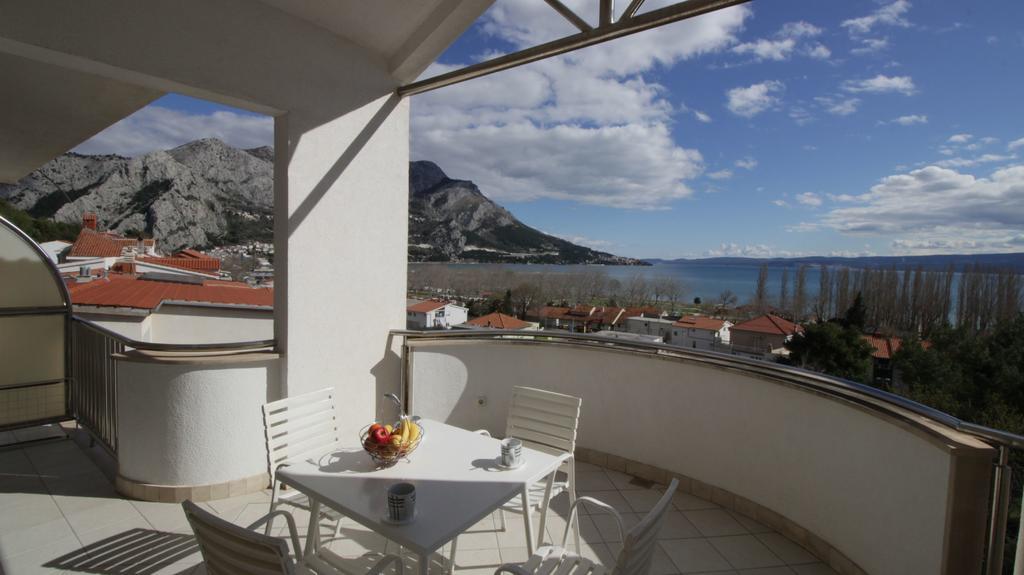 Apartments Ivka Omiš Exteriér fotografie