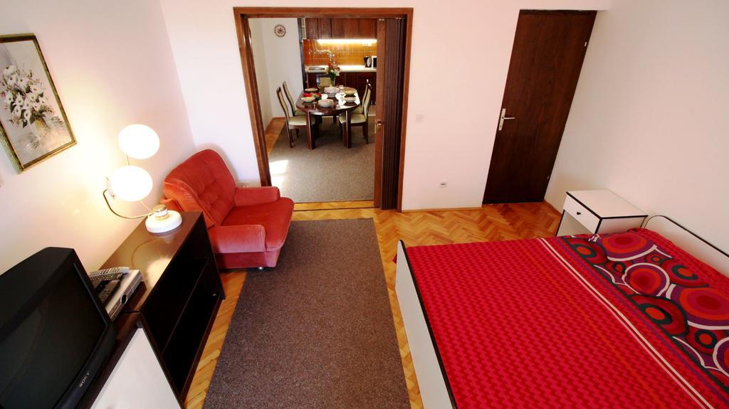 Apartments Ivka Omiš Pokoj fotografie