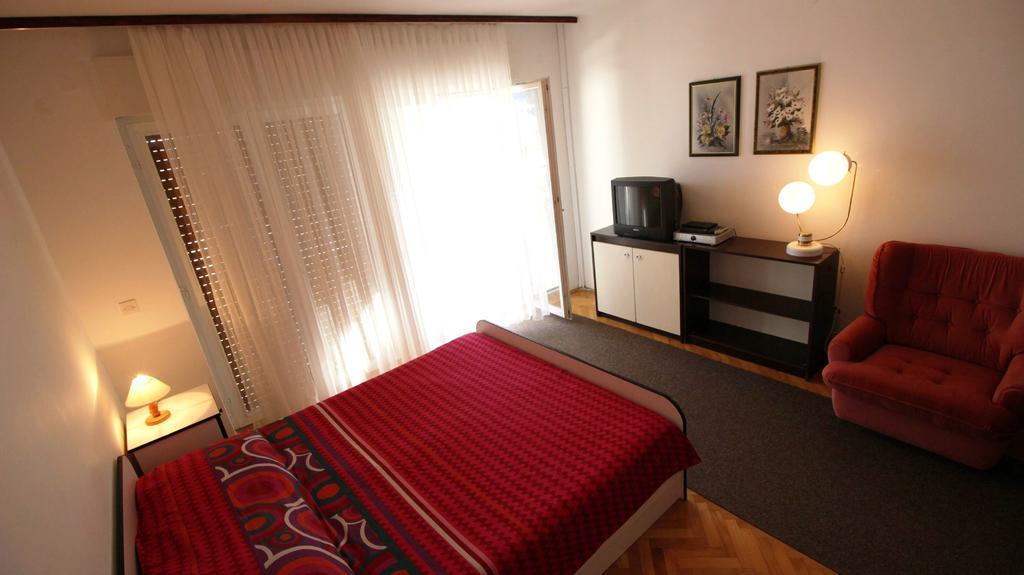 Apartments Ivka Omiš Exteriér fotografie